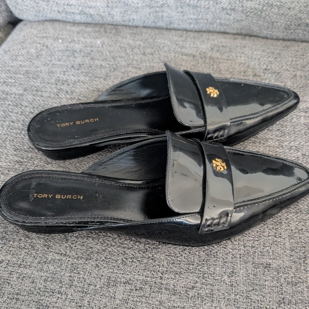 Tory Burch  Pointed Toe Mule